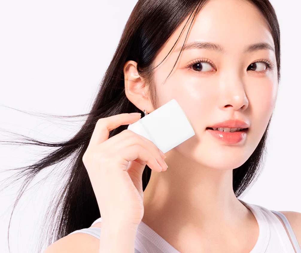 COSRX - Airy - Light Invisible Sun Stick - 19 g - Ro Medical