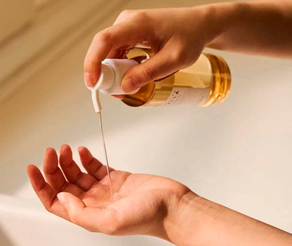 Skin1004 - Centella Light Cleansing Oil - 200ml