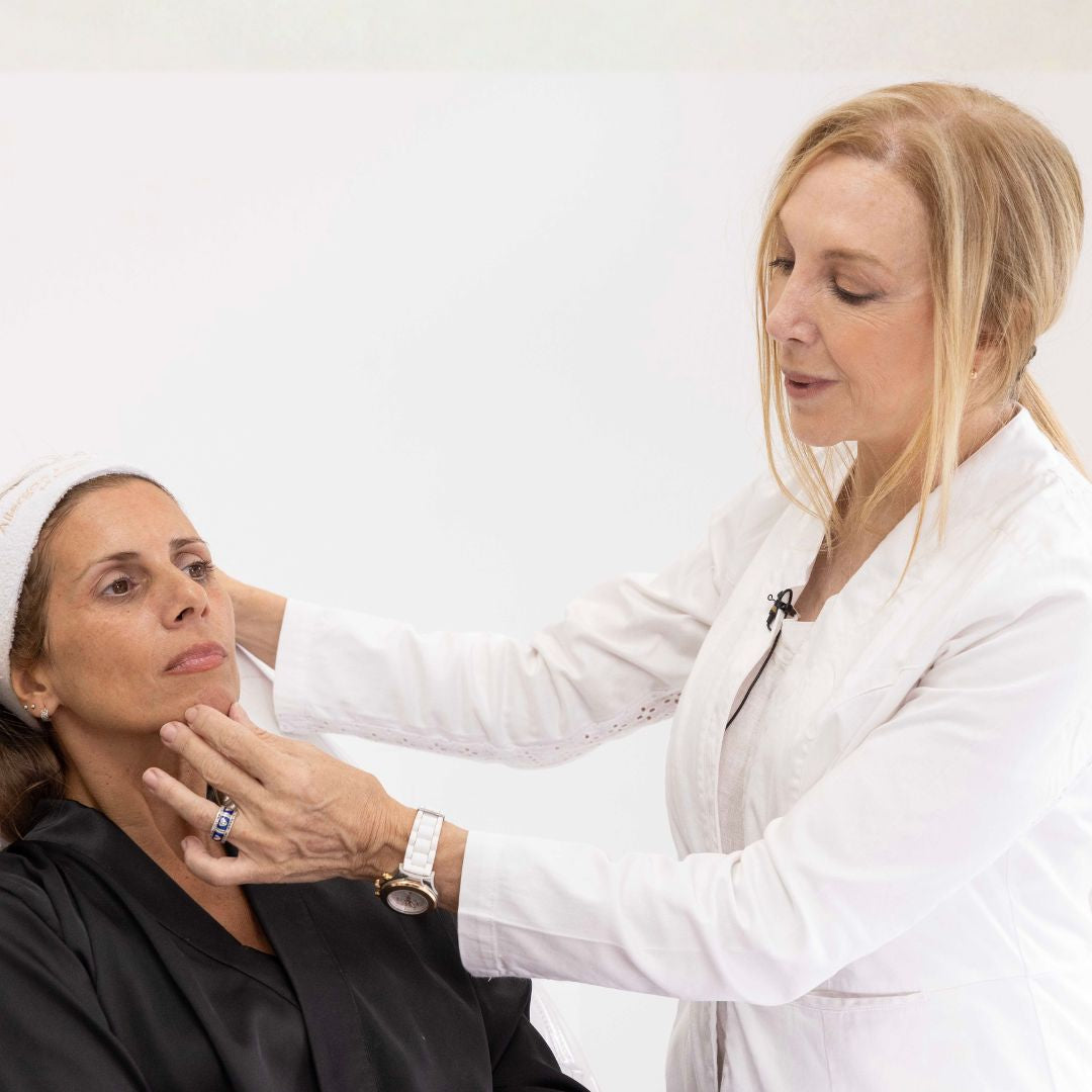 Aplicación de Botox - Dra. Rolandi Ortíz