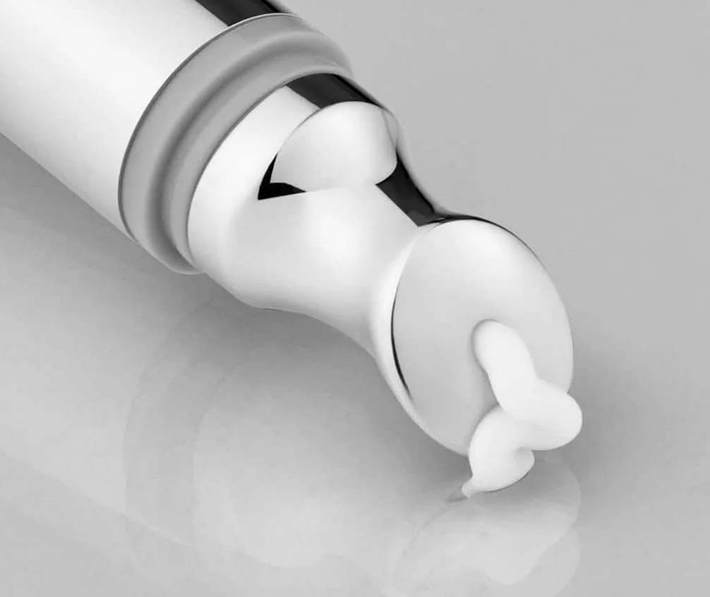 VT - Reedle Shot Lifting Eye Cream - Ro Medical